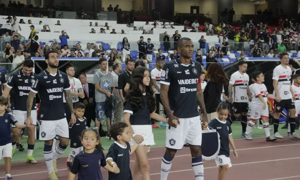 Elieuza Braga veio de Fortaleza para prestigiar o Clube do Remo e se mostrou pé quente: o time venceu o São Paulo