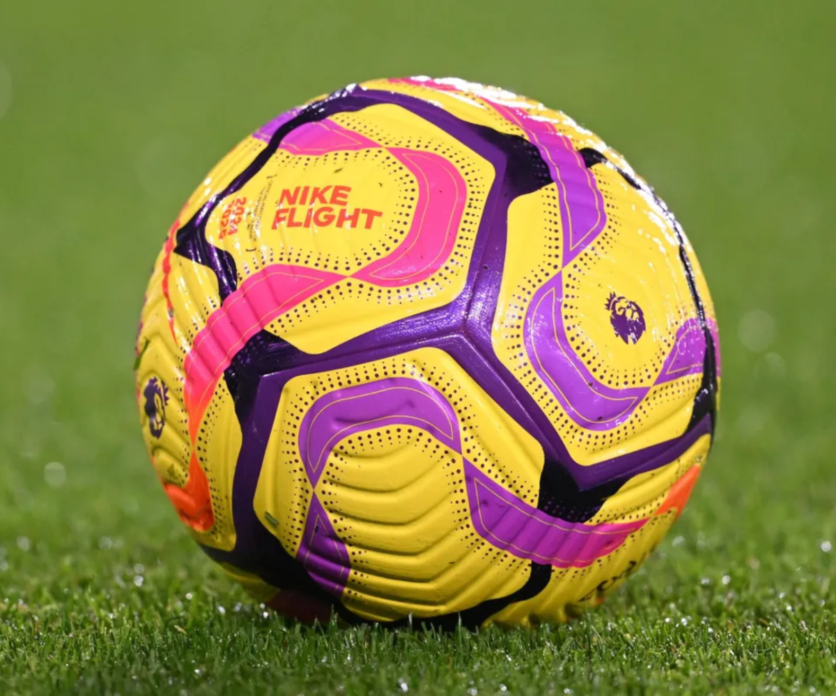 Durante a reunião, também foi discutida a ancoragem, uma parte das novas regras financeiras que limitaria os gastos dos clubes com custos de jogadores a 5 vezes o valor recebido pe