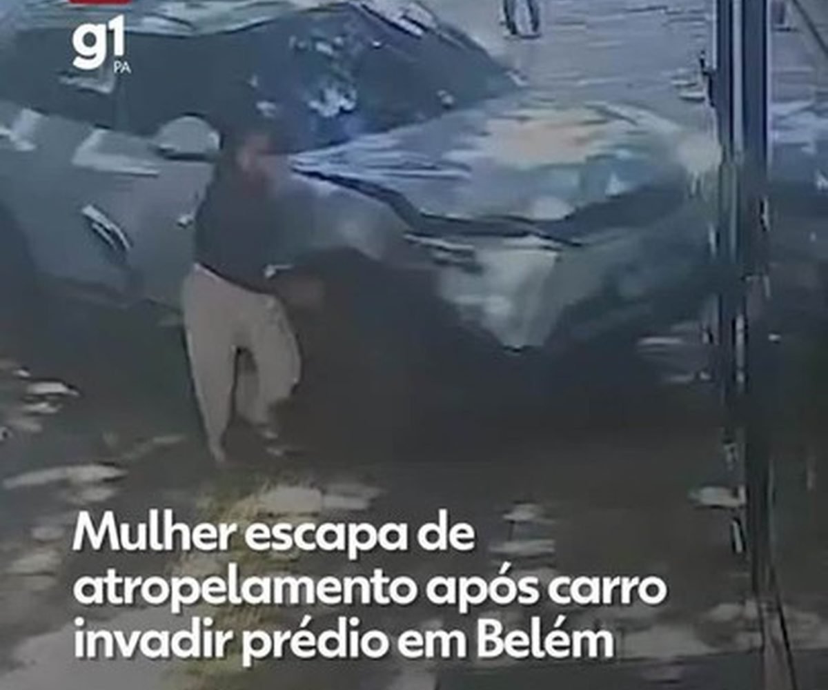 Mulher escapa de atropelamento após carro invadir prédio em Belém