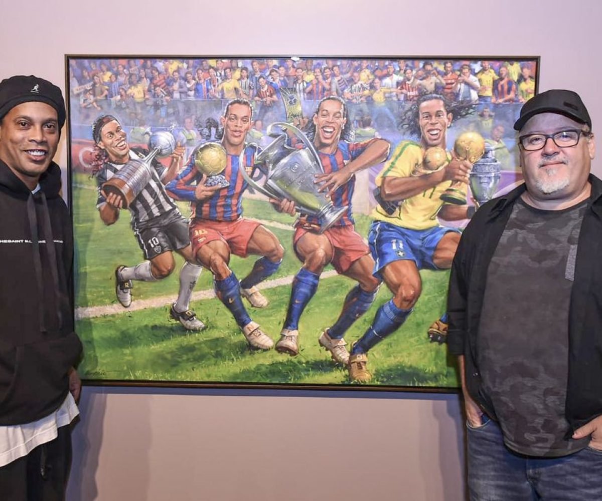Exposição Fragmentos de um Gaúcho celebra trajetória de Ronaldinho na Casa das Rosas em SP