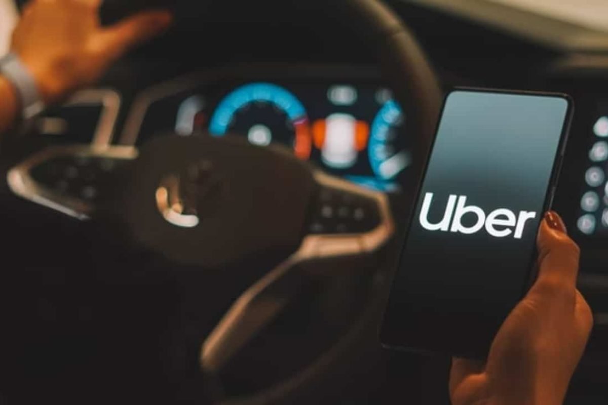 Ganhos extras na Uber: saiba como motoristas podem aumentar lucros em 2026