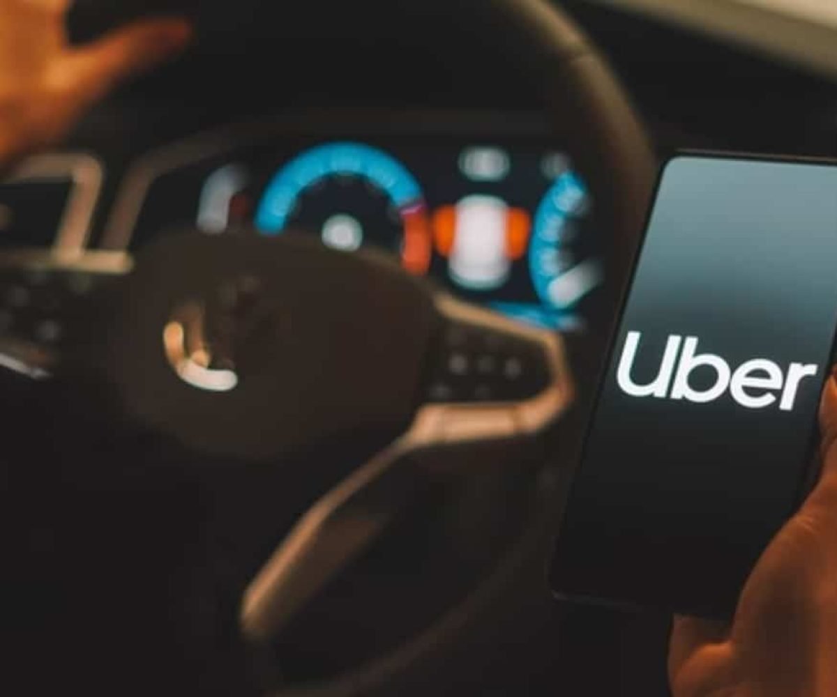 Ganhos extras na Uber: saiba como motoristas podem aumentar lucros em 2026