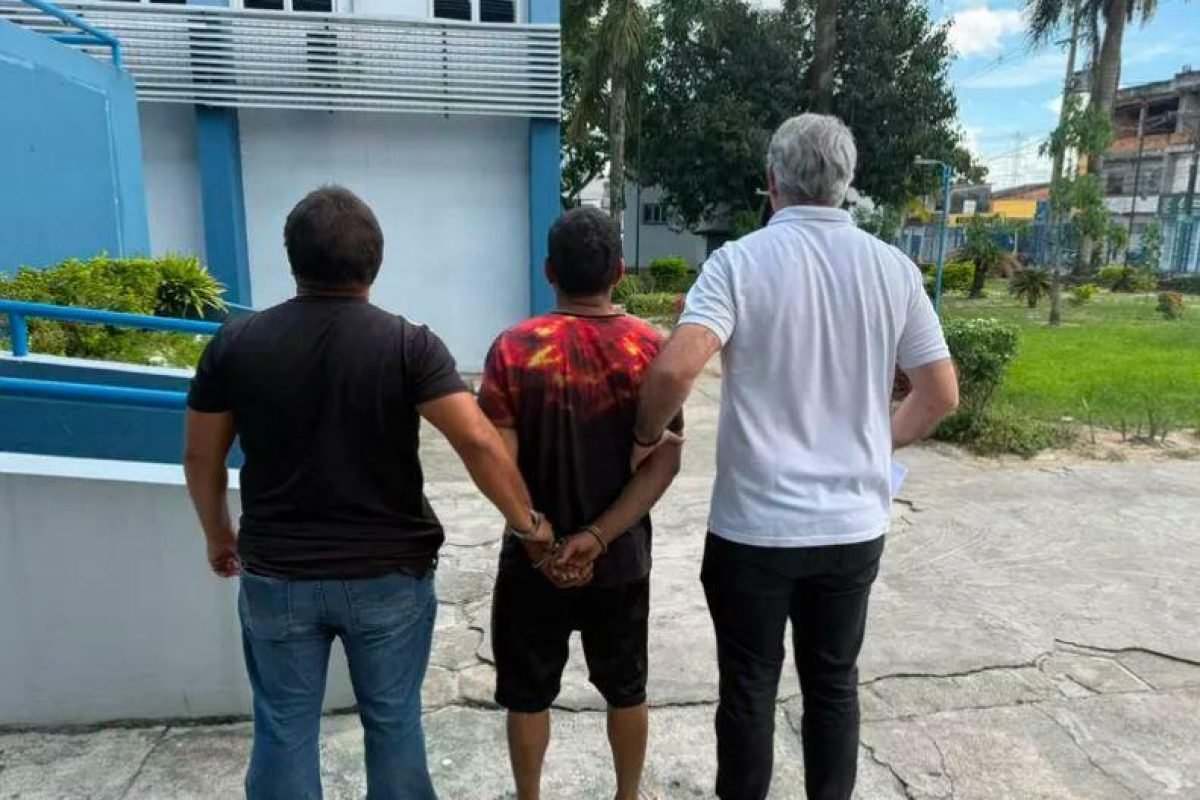ais compatíveis com a dinâmica narrada pela vítima, que apresentava marcas visív