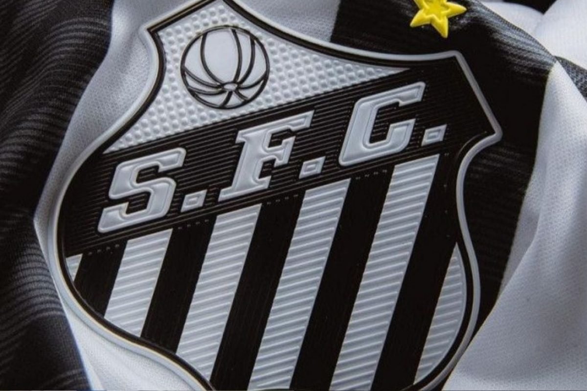 Santos enfrenta impasse financeiro para renovar contrato de Gonzalo Escobar