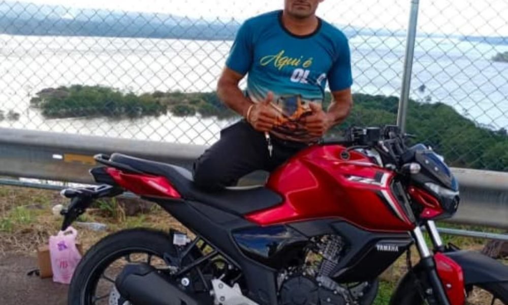 equipes da Polícia Militar até a chegada dos peritos da Polícia Científica do Pa