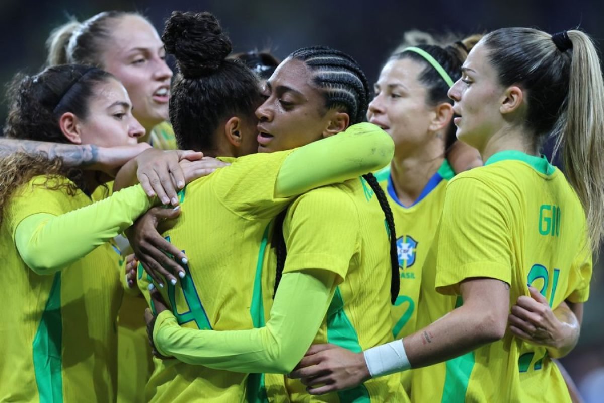 Seleção feminina enfrenta Estados Unidos em amistoso de preparação para a Copa de 2027