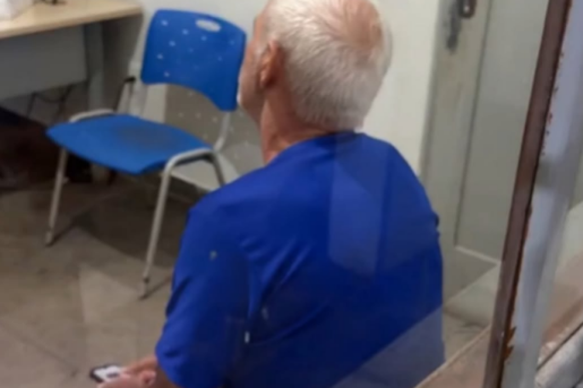 uma familiar da menina. O suspeito estava há alguns metros de distância da casa