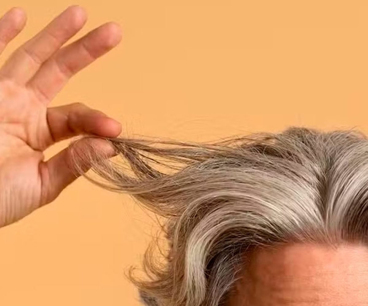 Cabelo branco: 5 produtos práticos para disfarçar fios sem usar tintura