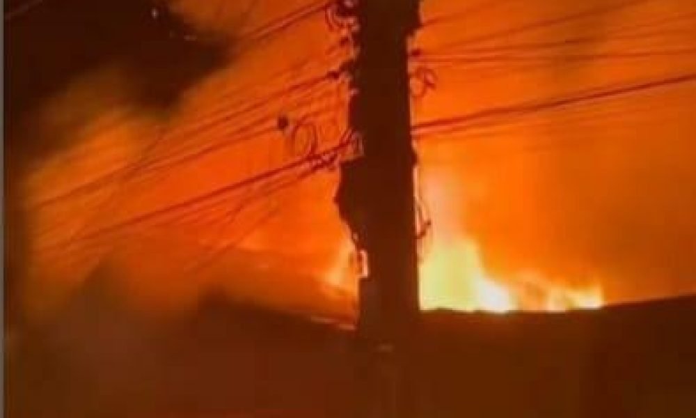 Incêndio em residência deixa vítima fatal durante madrugada em Barcarena