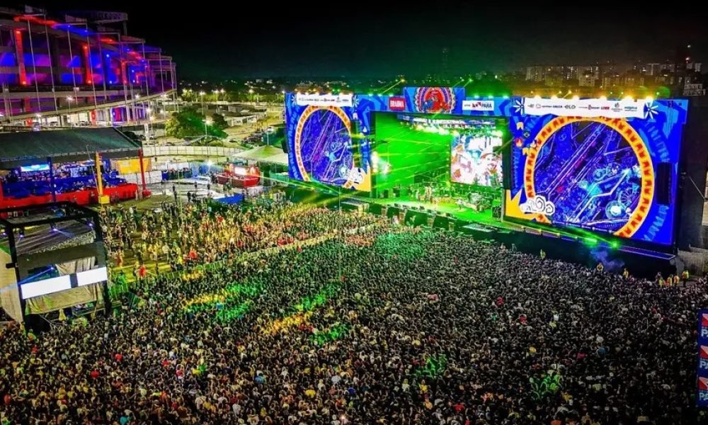 2 a 1 aqueceu o clima entre o público. No segundo dia subiram ao palco Nirah, Lé