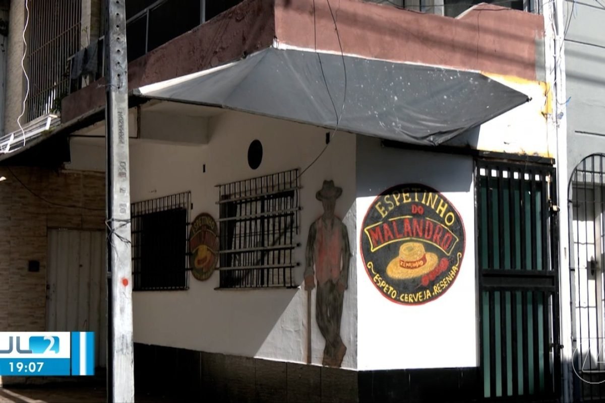 Restaurante com referência à Umbanda é alvo de vandalismo, em Belém