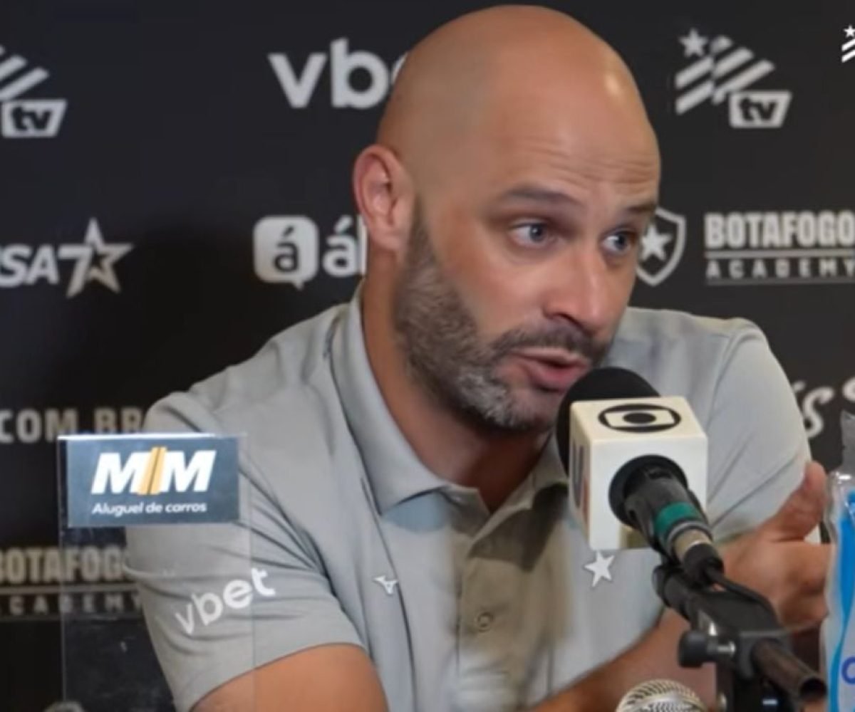 Botafogo define reformulação no elenco e planeja intertemporada internacional