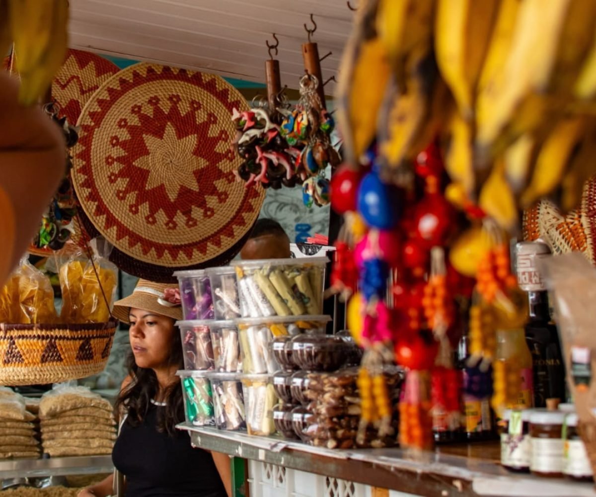 tunidades de renda para comunidades tradicionais, rurais e urbanas. O cronograma