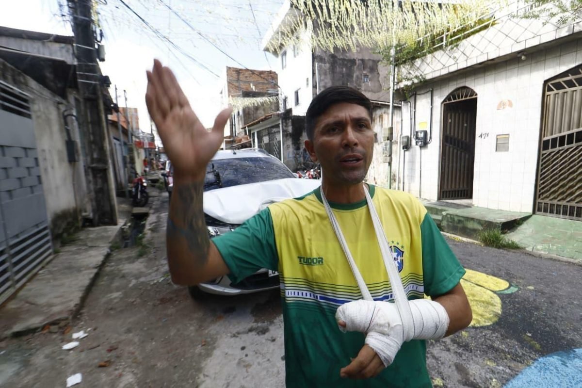 ariamente interditada para a pintura. “A comunidade inteira estava aqui. Criança