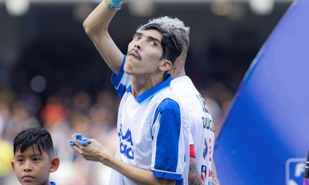 sua ligação com a torcida do Paysandu, aguarda avaliação médica no Hospital Metr