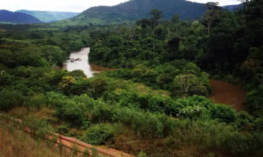 poucos. A proposta reúne Ministério do Turismo, ICMBio e Vale em torno de um obj