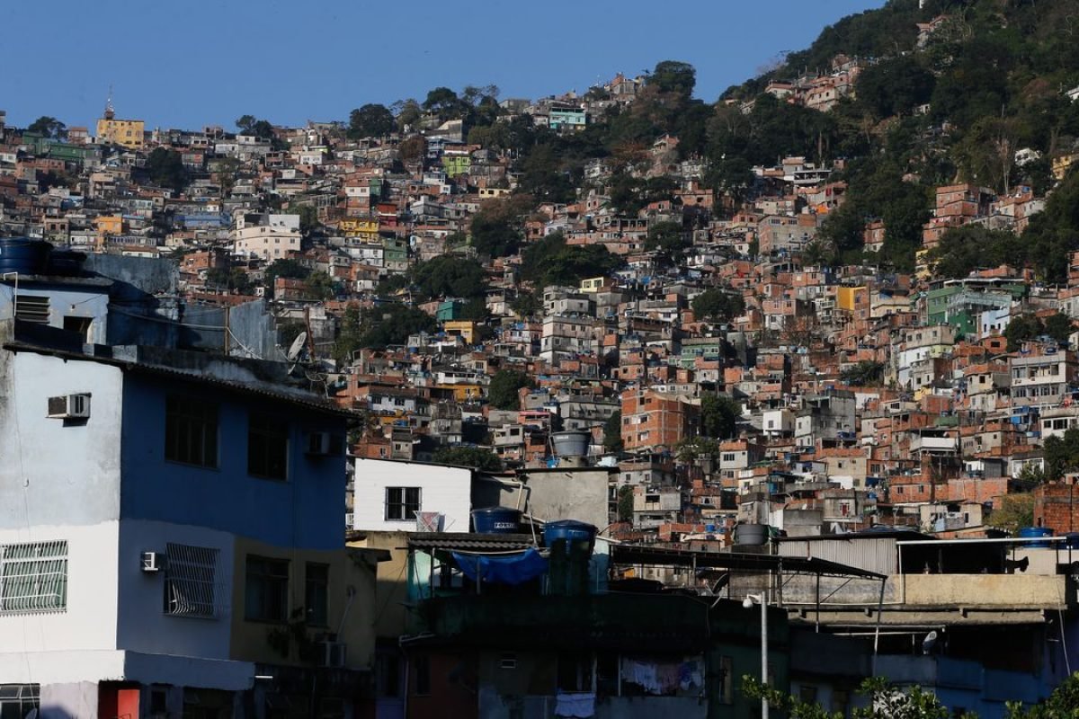 Turismo em favelas do Rio ganha rota especial para a Copa do Mundo
