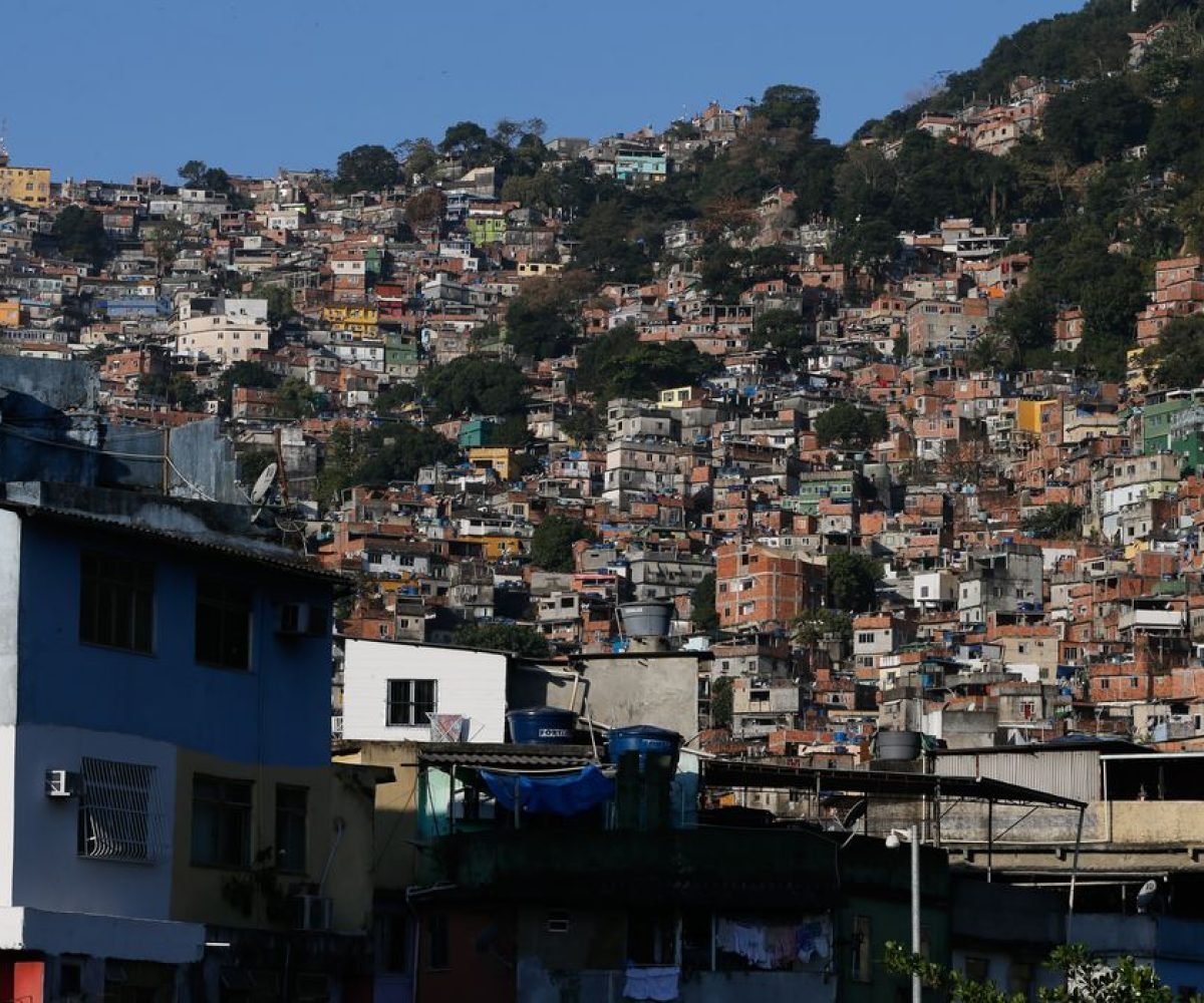 Turismo em favelas do Rio ganha rota especial para a Copa do Mundo