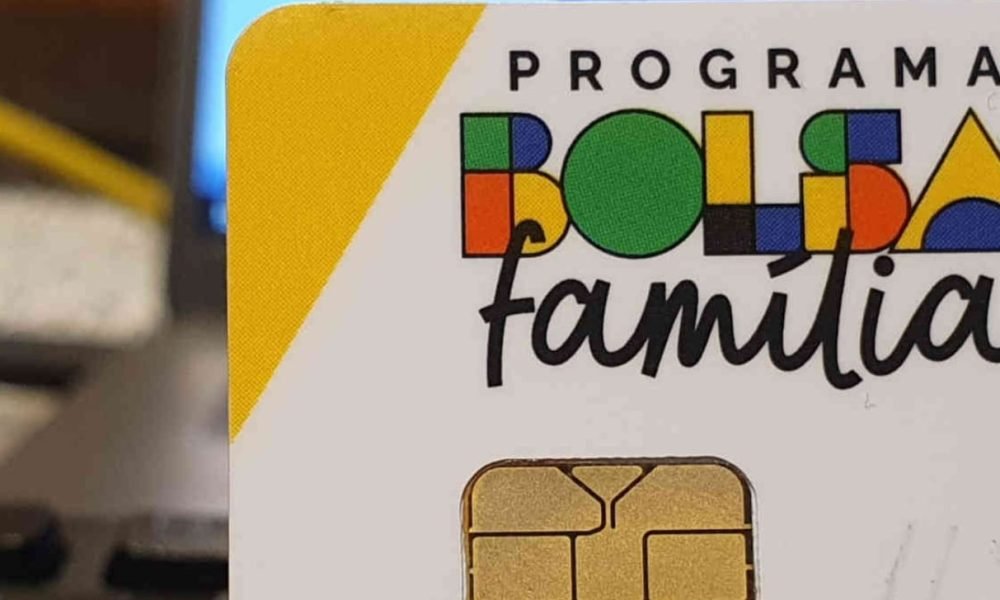 Bolsa Família e salário mínimo: entenda as regras de elegibilidade