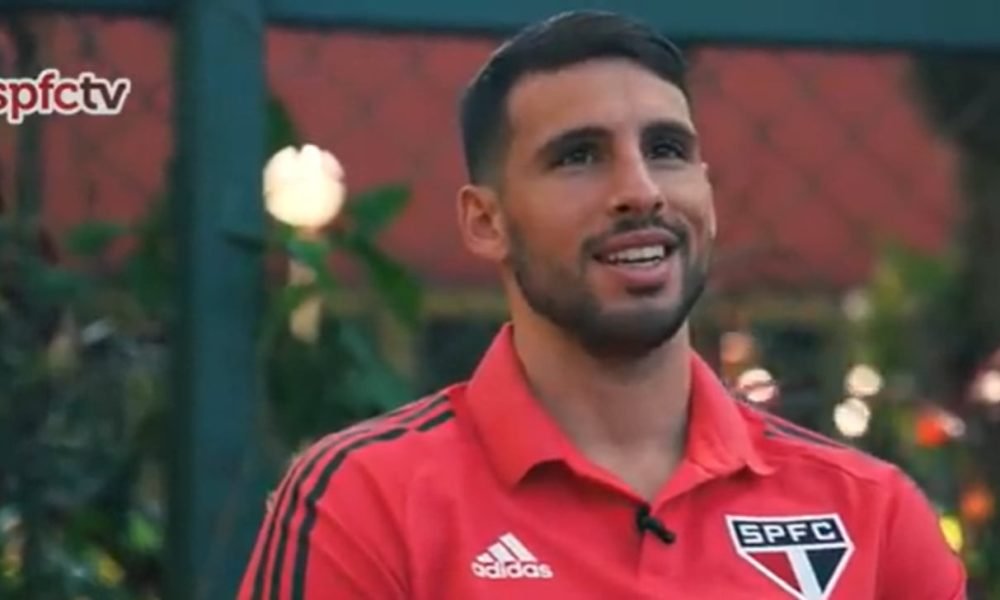 Calleri e São Paulo: futuro do atacante em discussão para nova fase no tricolor