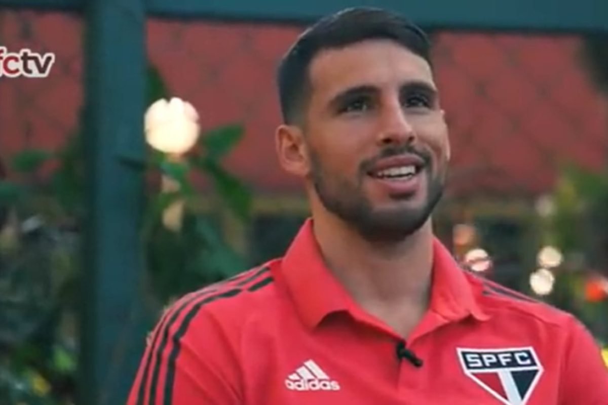 Calleri e São Paulo: futuro do atacante em discussão para nova fase no tricolor