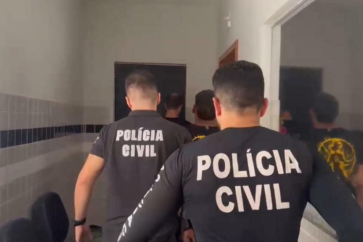 meio da Delegacia de Muaná, prendeu em flagrante na tarde da última sexta-feira