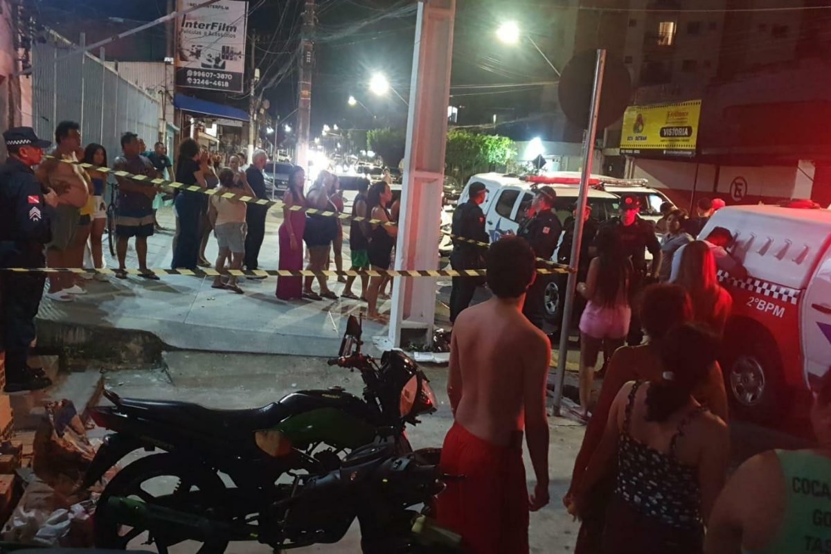 tráfico de drogas. No entanto, a polícia ainda não confirmou se esse histórico t
