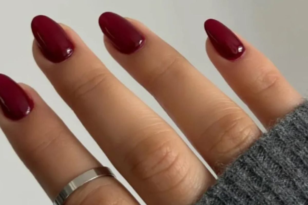 Cores de esmalte para as festas juninas de 2026: tendências que valorizam o visual