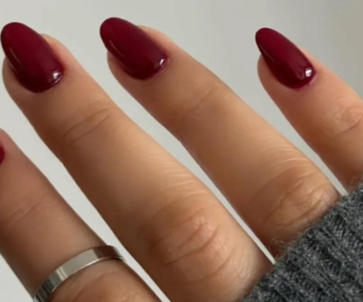 Cores de esmalte para as festas juninas de 2026: tendências que valorizam o visual