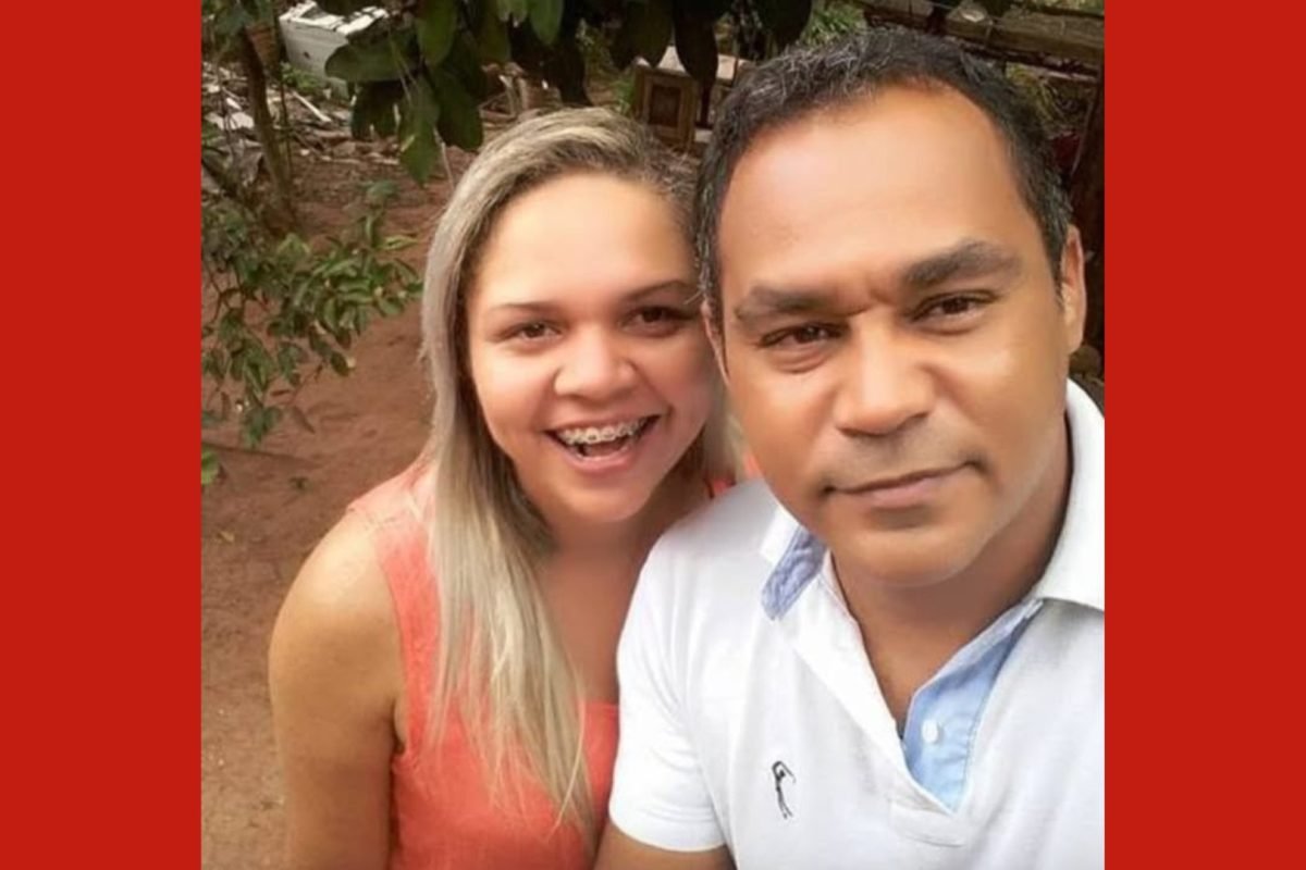 homicídio doloso, quando há intenção de matar, e permanece à disposição da Justi