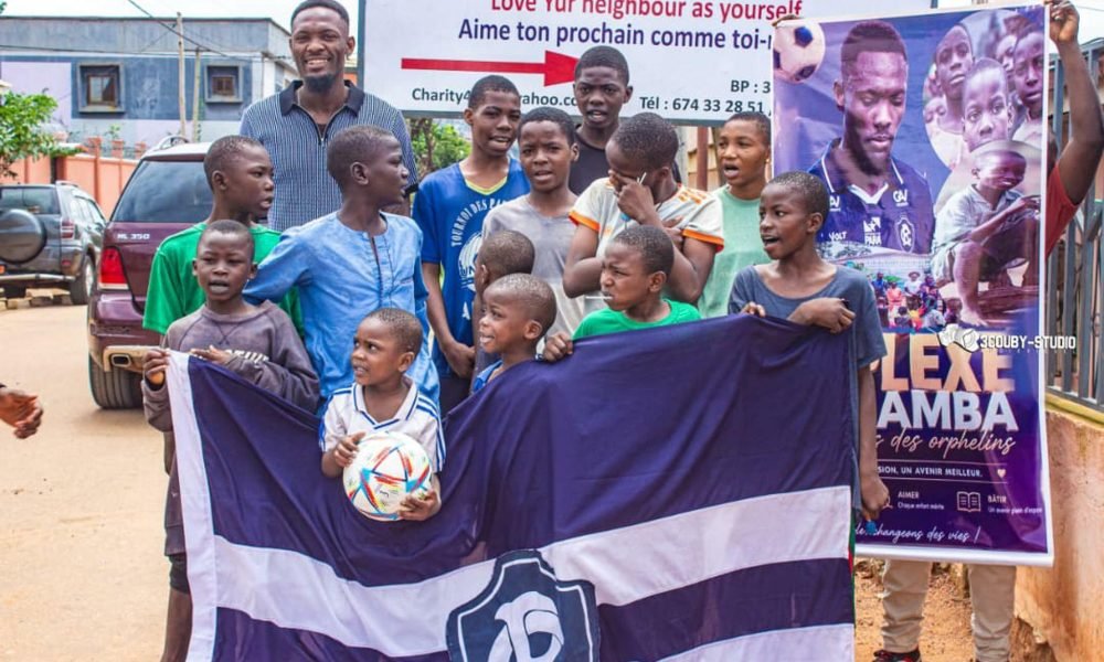 aproveitar o período de descanso para visitar sua cidade natal , Yaoundé, em Cam