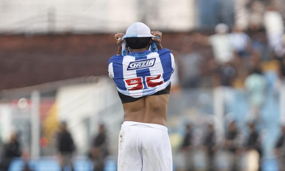 ém, o clube não vem conseguindo bons resultados recentemente e começa a “ligar o