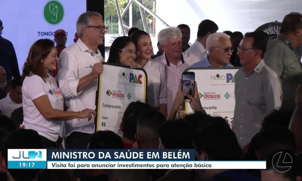Ministro Alexandre Padilha chega à Belém para inaugurações de novas unidades de saúde