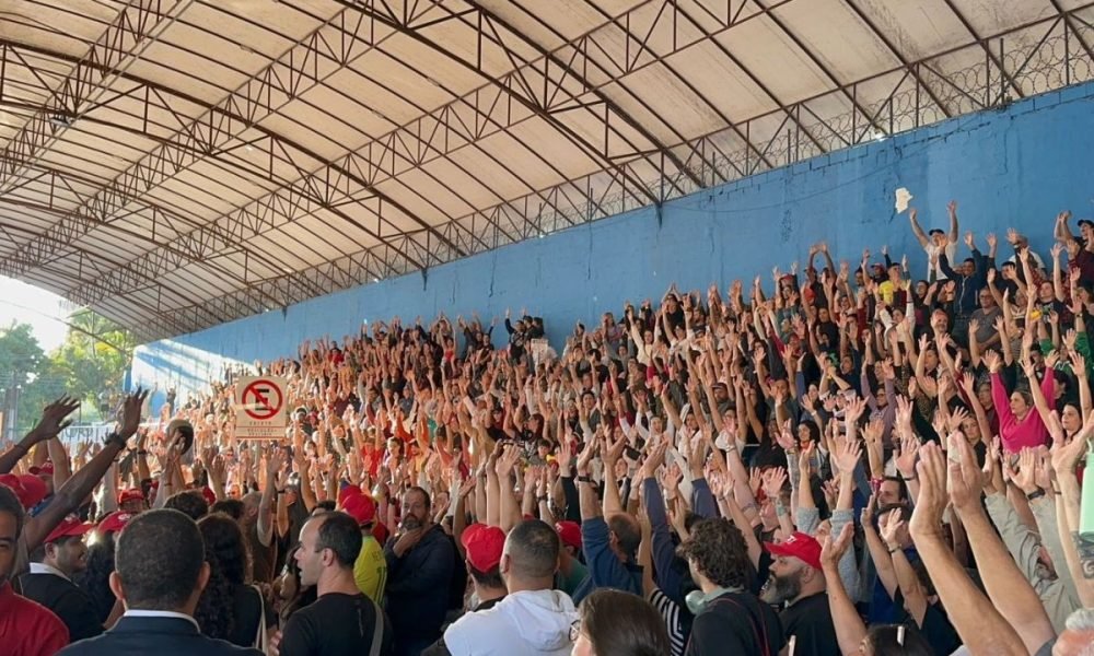 Servidores municipais de Taubaté encerram greve após 16 dias de paralisação