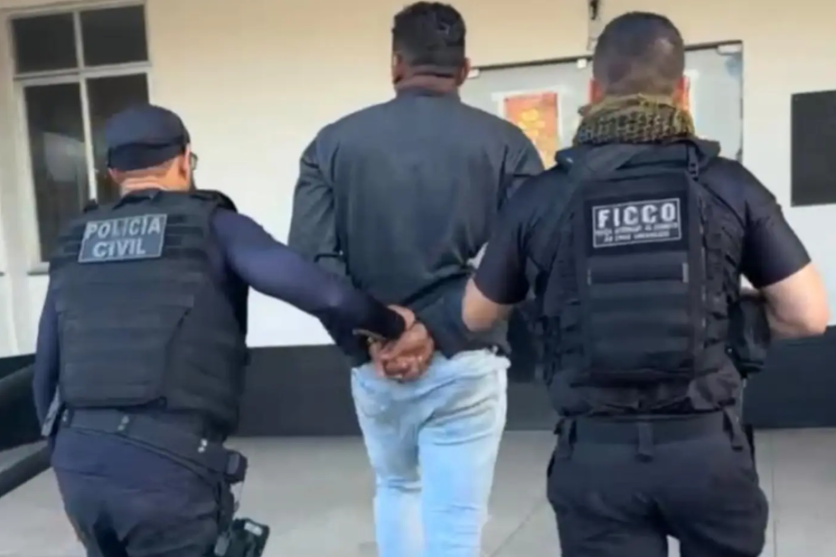 suposta participação em uma organização criminosa foram presas na quarta-feira (