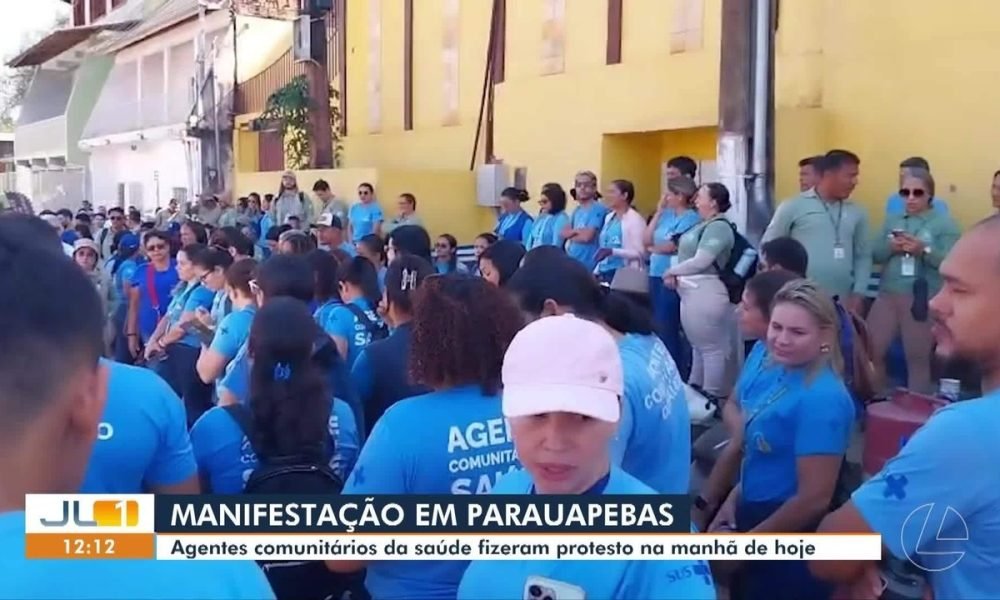 Agentes comunitários de saúde realizam protesto em Parauapebas, sudeste do Pará