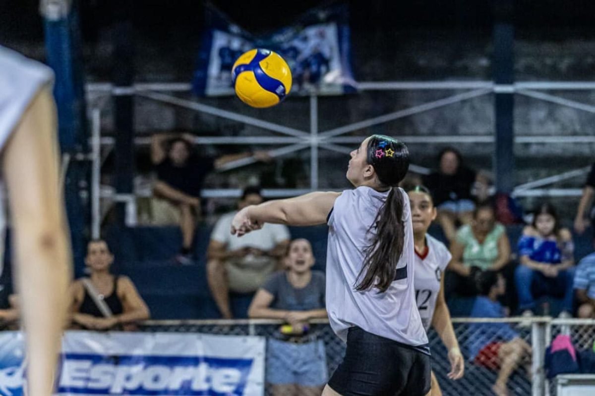 te e desenvolver suas habilidades dentro da estrutura oferecida pelo clube. VEJA