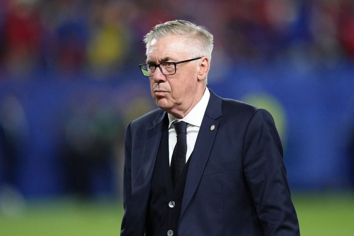 Ancelotti celebra evolução do Brasil e aguarda retorno de Neymar para duelo crucial na Copa do Mundo