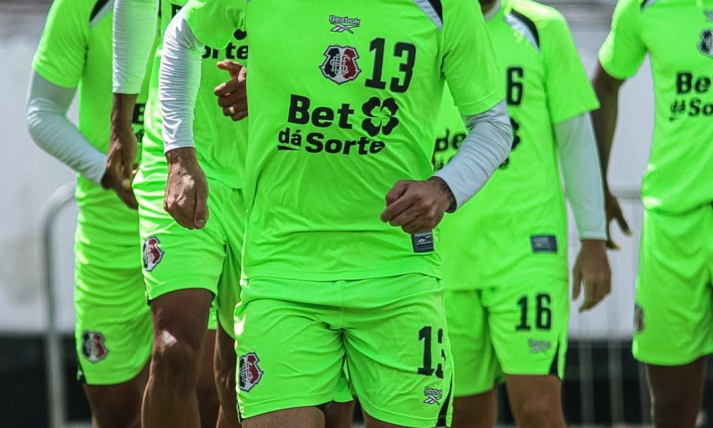 Remo e pelo próprio Paysandu. Outros foram campeões com as duas camisas, além de