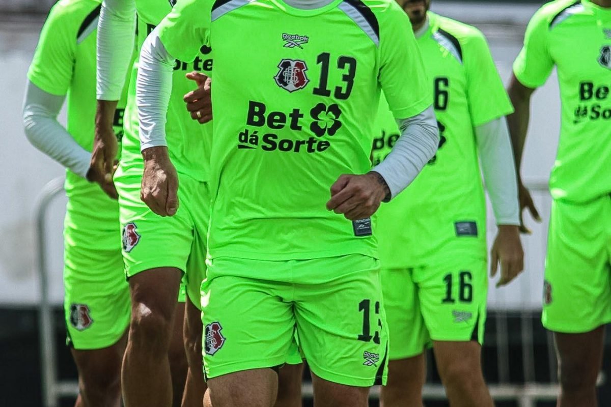 Remo e pelo próprio Paysandu. Outros foram campeões com as duas camisas, além de