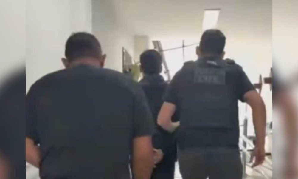 agredir a ex-companheira em Belém. O homem é acusado de atacar a mulher, que seg