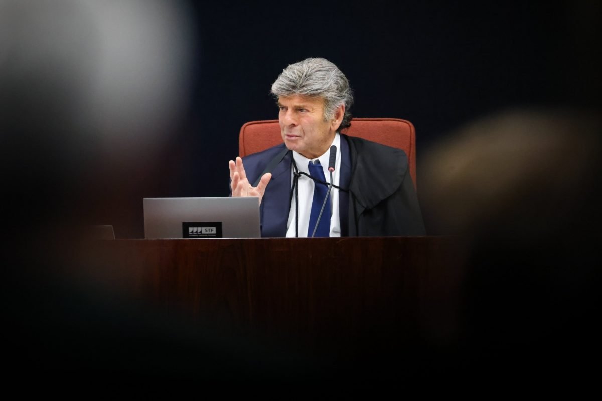 O ministro Luiz Fux (na foto) propõe o pagamento integral dos penduricalhos retroativos