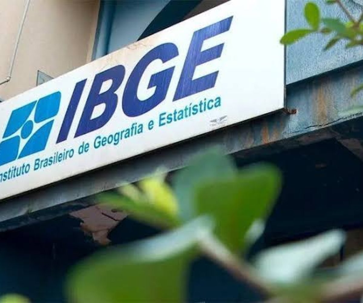 IBGE abre reta final de inscrições para processo seletivo com milhares de vagas