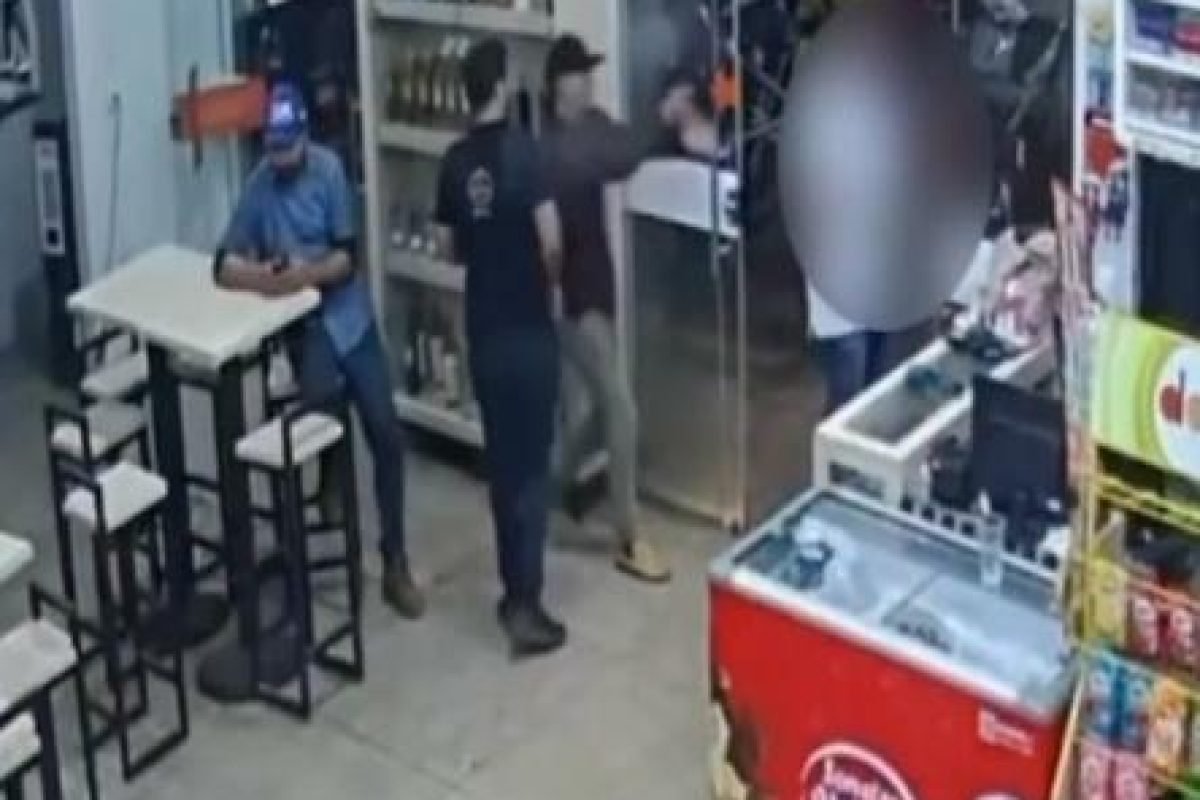Imagens de segurança registram morte de empresário a tiros em conveniência de Tucumã