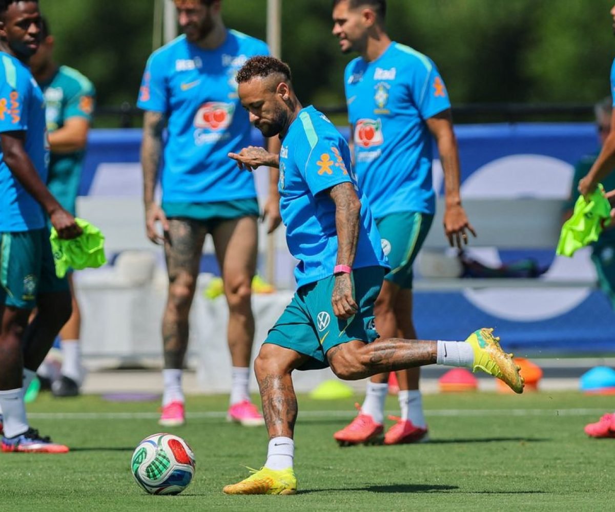 Brasil enfrenta calor intenso em preparação para duelo contra Noruega nas oitavas