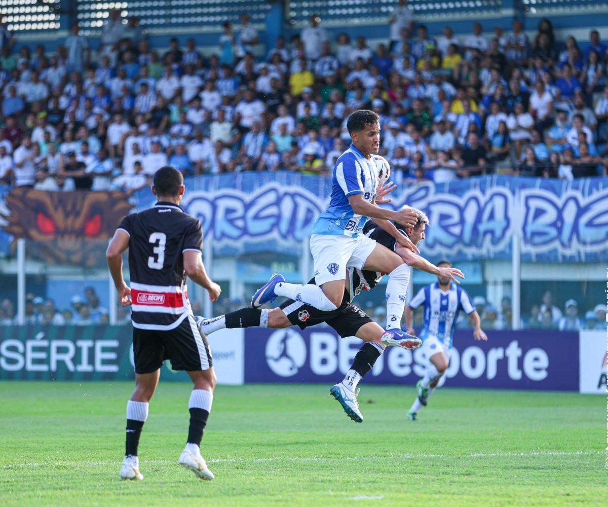 tanto, desempata o retrospecto entre paraenses e gaúchos. Apesar do equilíbrio g